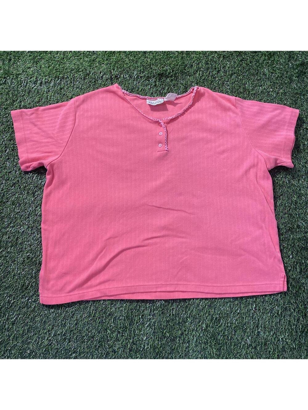 Vintage 90’s Basic Editions Pink cropped button up top